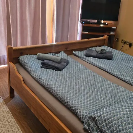 Apartment Bruckner