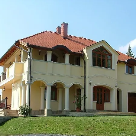 Bruckner Balatonfured