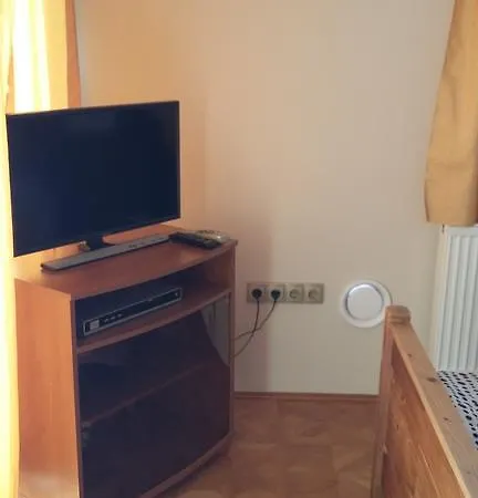 Apartment Bruckner *
